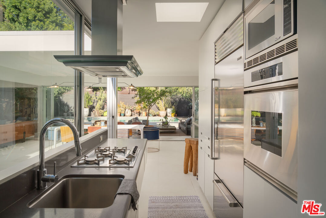 mid-century modern gem