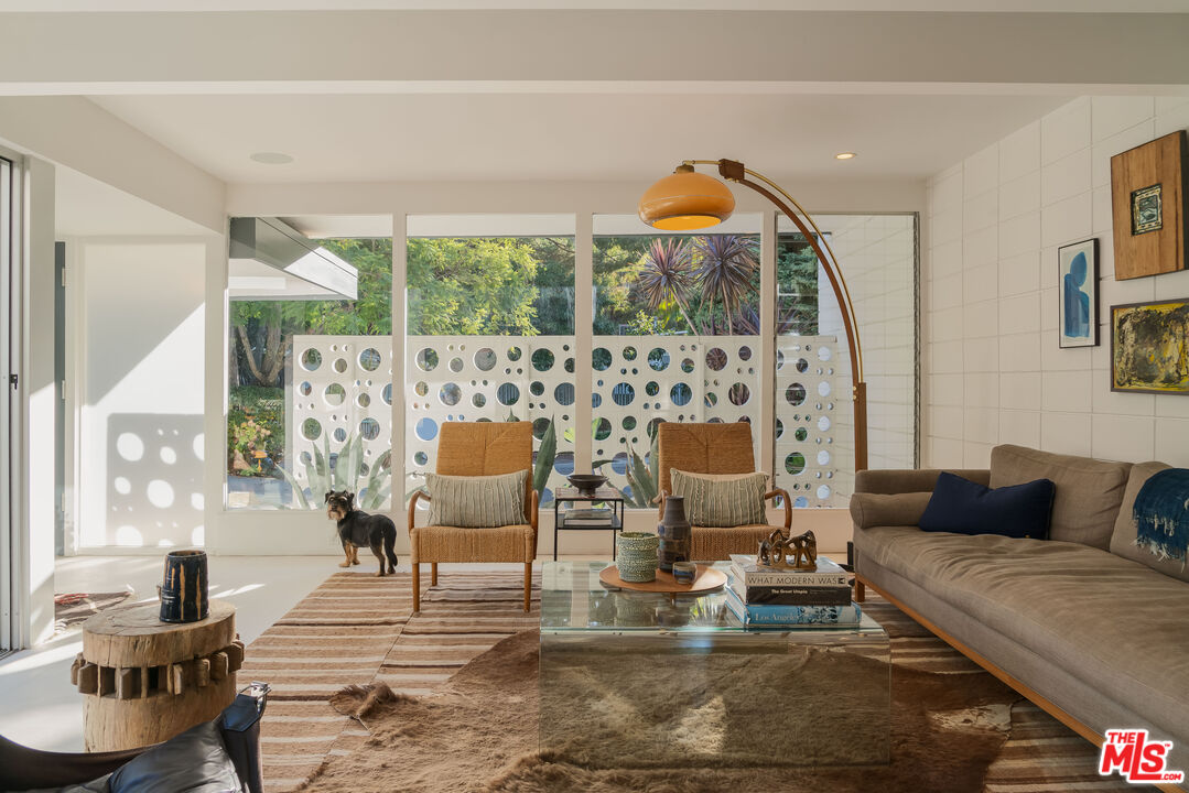 mid-century modern gem