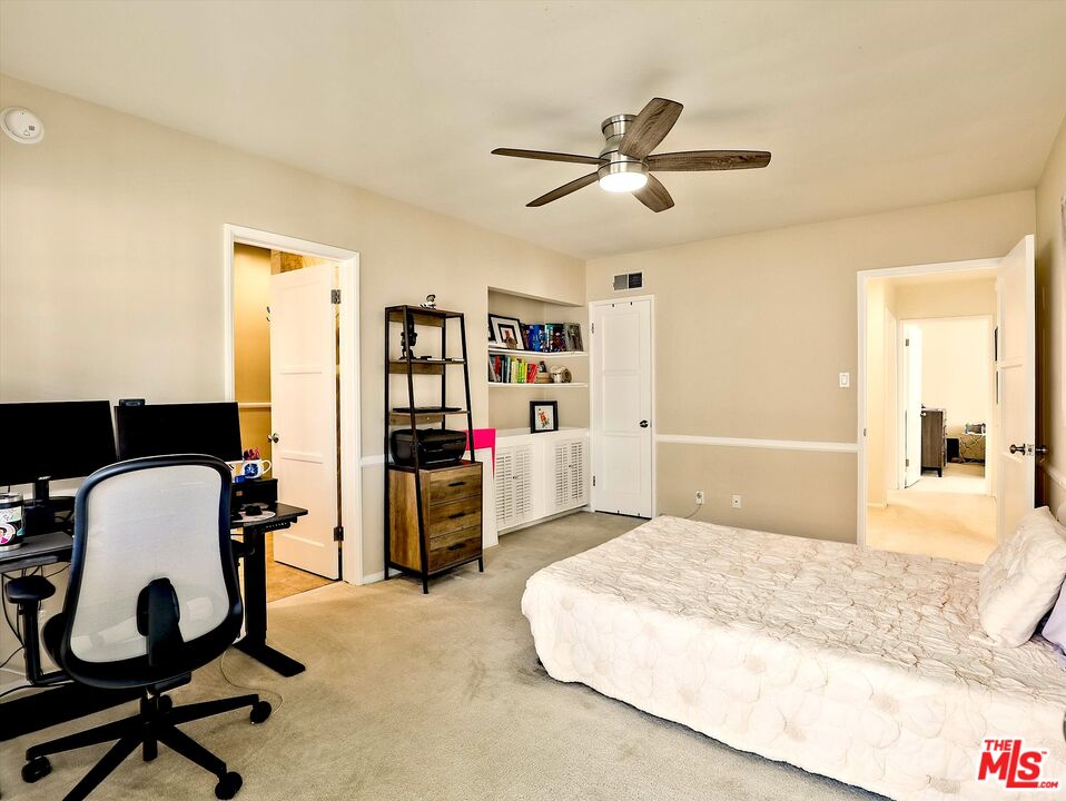 The crown jewel of South Palm Drive