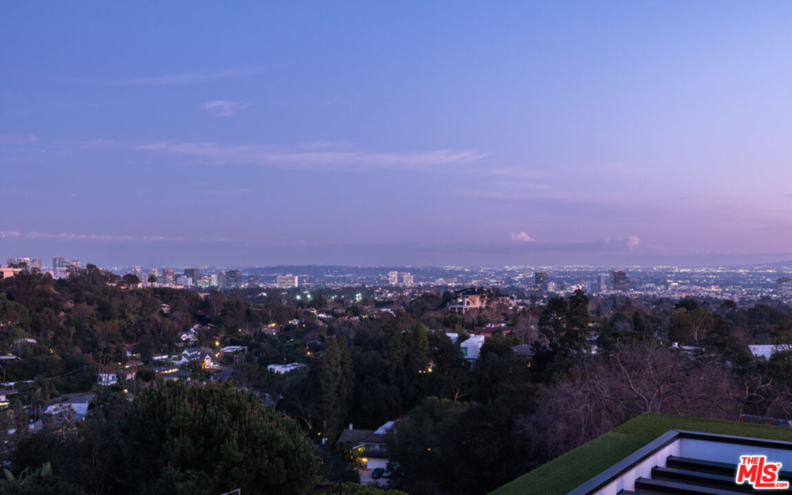stunning contemporary home