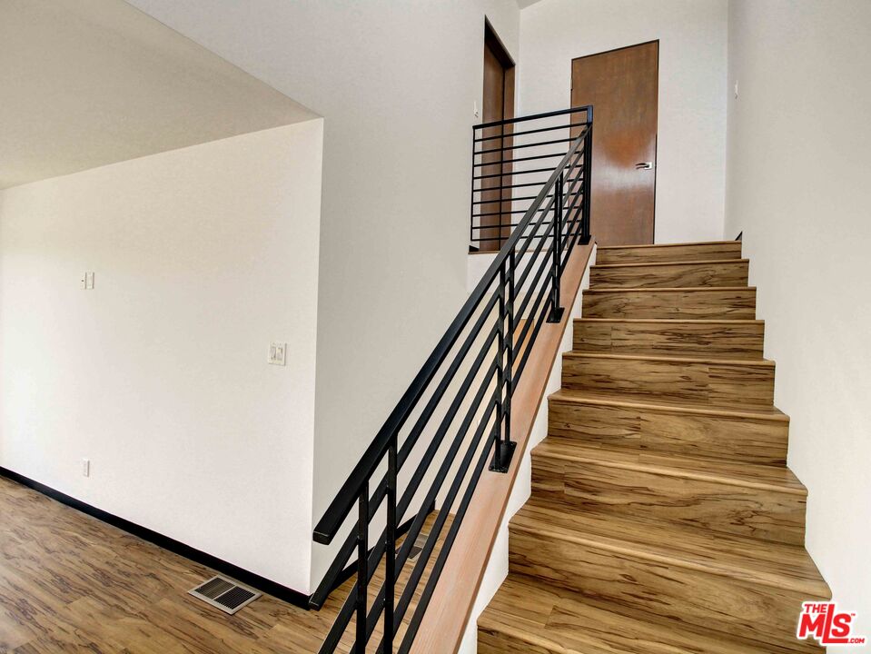 Modern and stylish with dramatic high ceilings