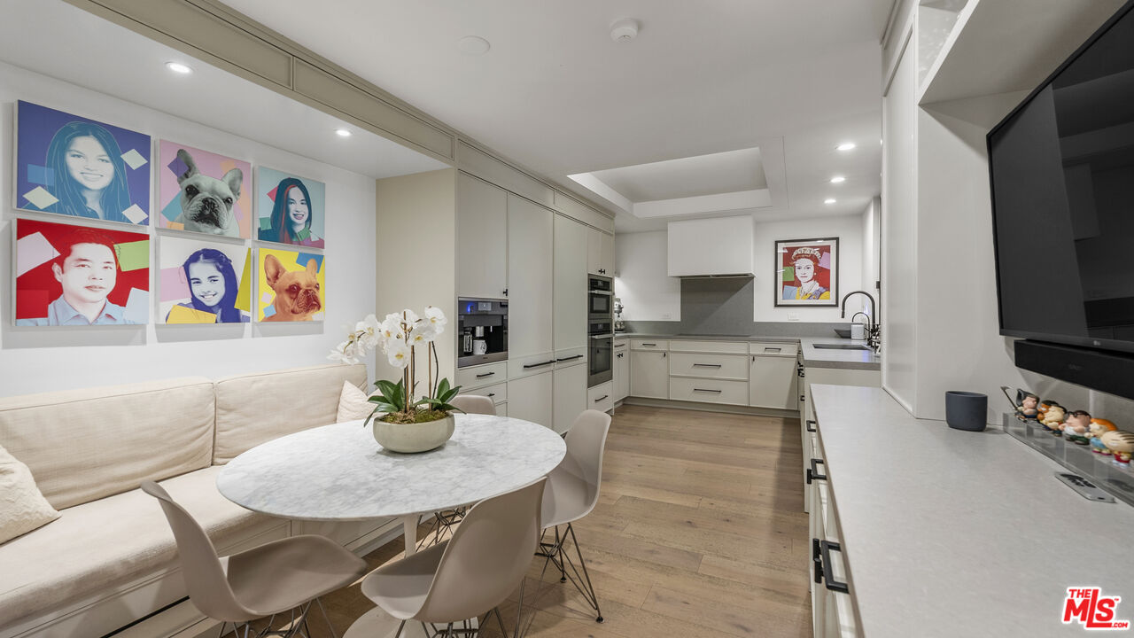 Serene Century City Sanctuary