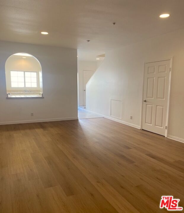 Beautifully maintained with arched windows