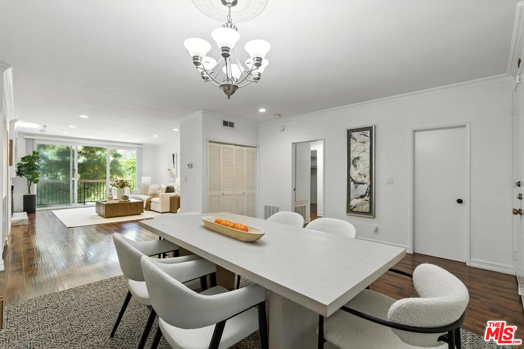 1520 Camden Ave Unit: 103