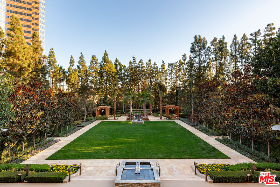 1 W CENTURY DR Unit: 31D