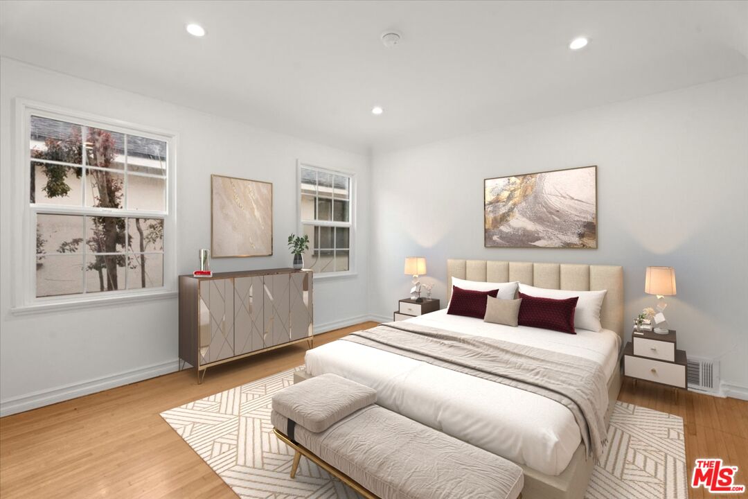 An excellent floor plan for comfortable living and effortless entertaining