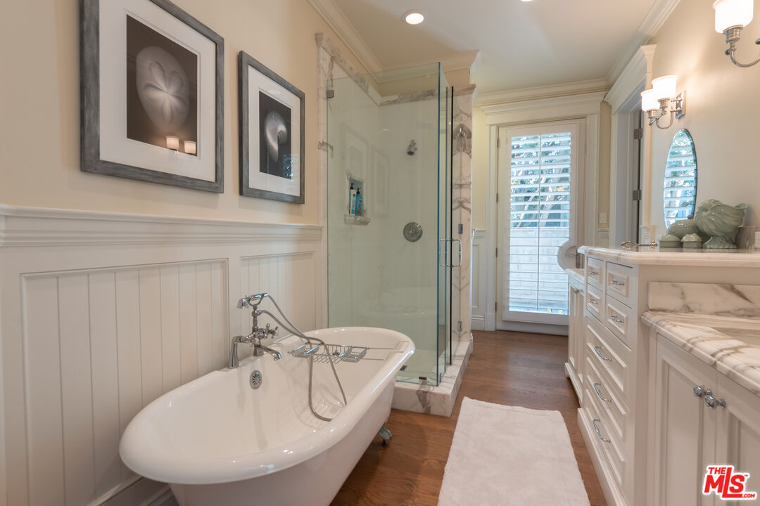 80 foot lot on exclusive Broad Beach