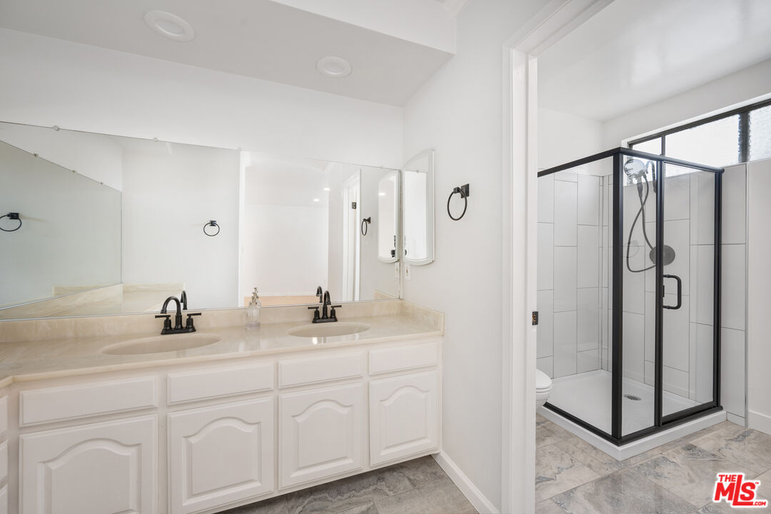 merges luxury with practicality