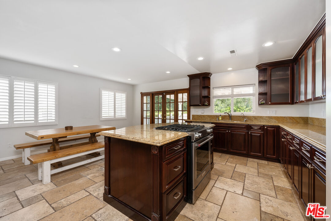 merges luxury with practicality