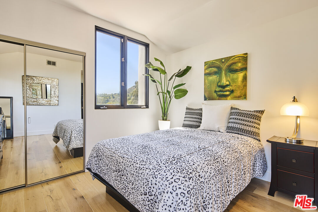 set behind private gates