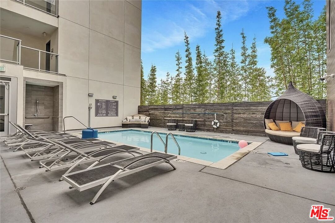 4140 Glencoe Ave Unit: 412