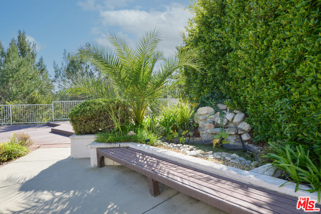 light, volume, and a strong sense of presence