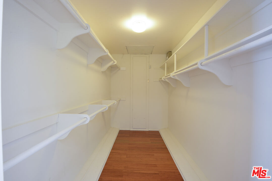 light, volume, and a strong sense of presence