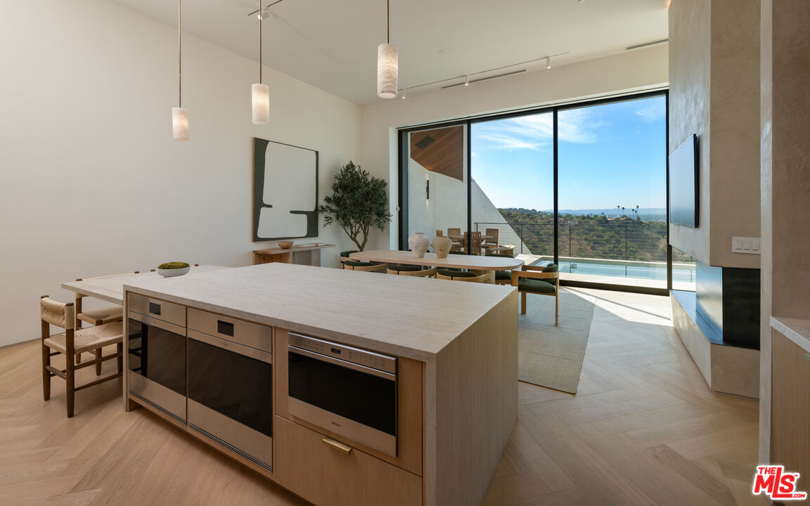 stunning new construction home