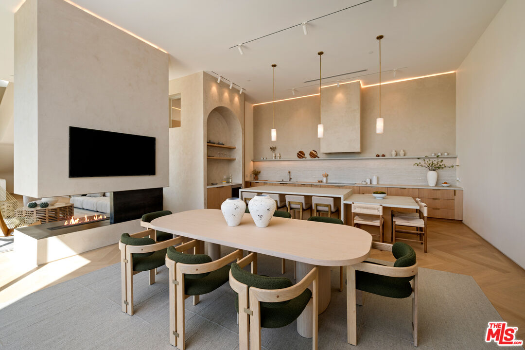 stunning new construction home