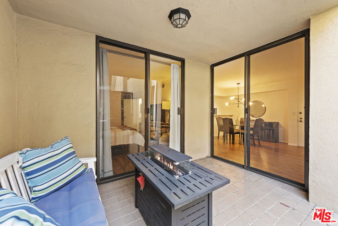 750 N Kings Rd Unit: 118