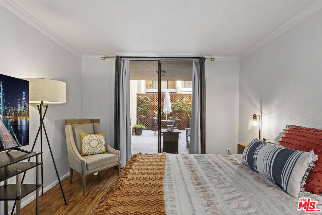 750 N Kings Rd Unit: 118