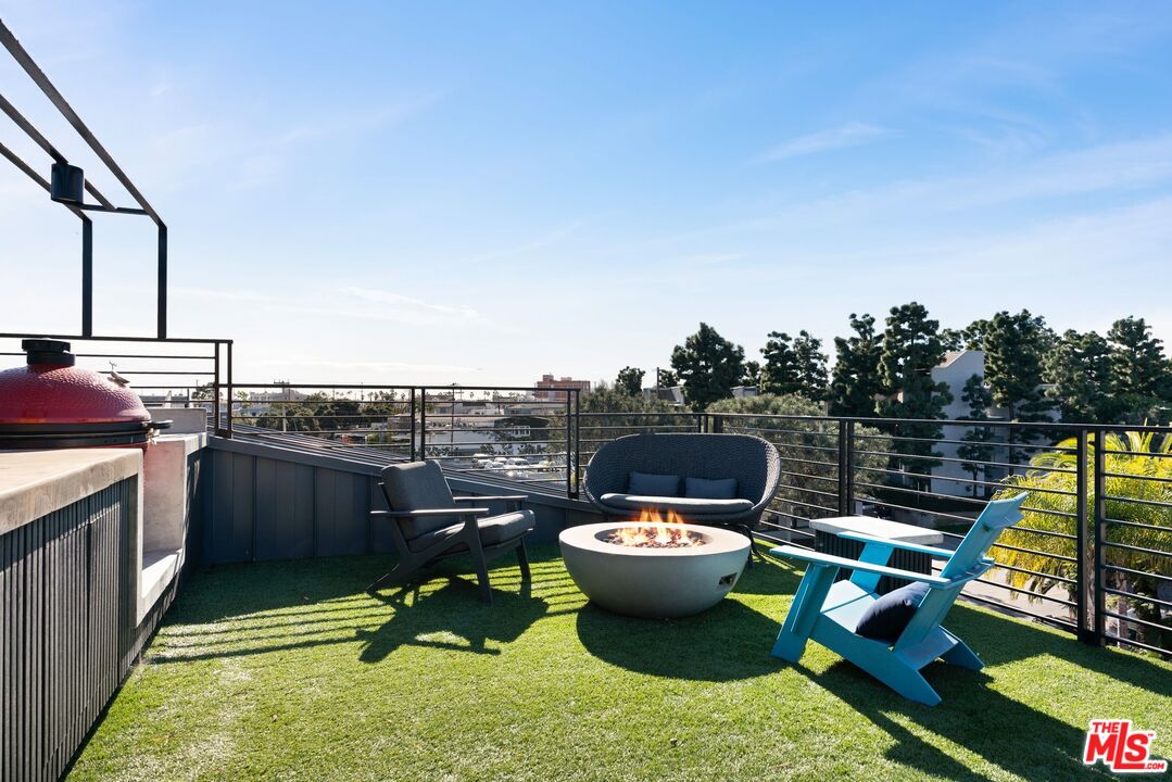 multi-level contemporary masterpiece