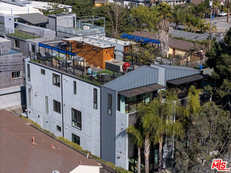 multi-level contemporary masterpiece