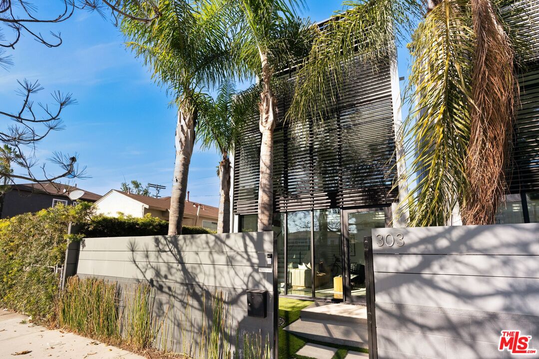 multi-level contemporary masterpiece