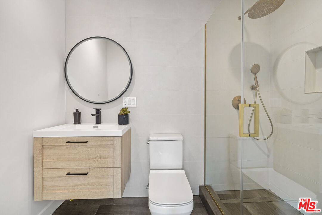 Perfect Location in The Flats