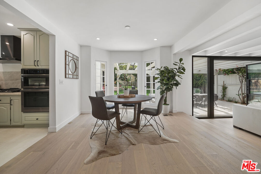 Perfect Location in The Flats