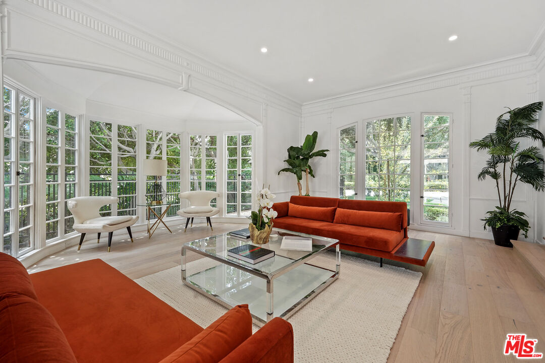 Perfect Location in The Flats