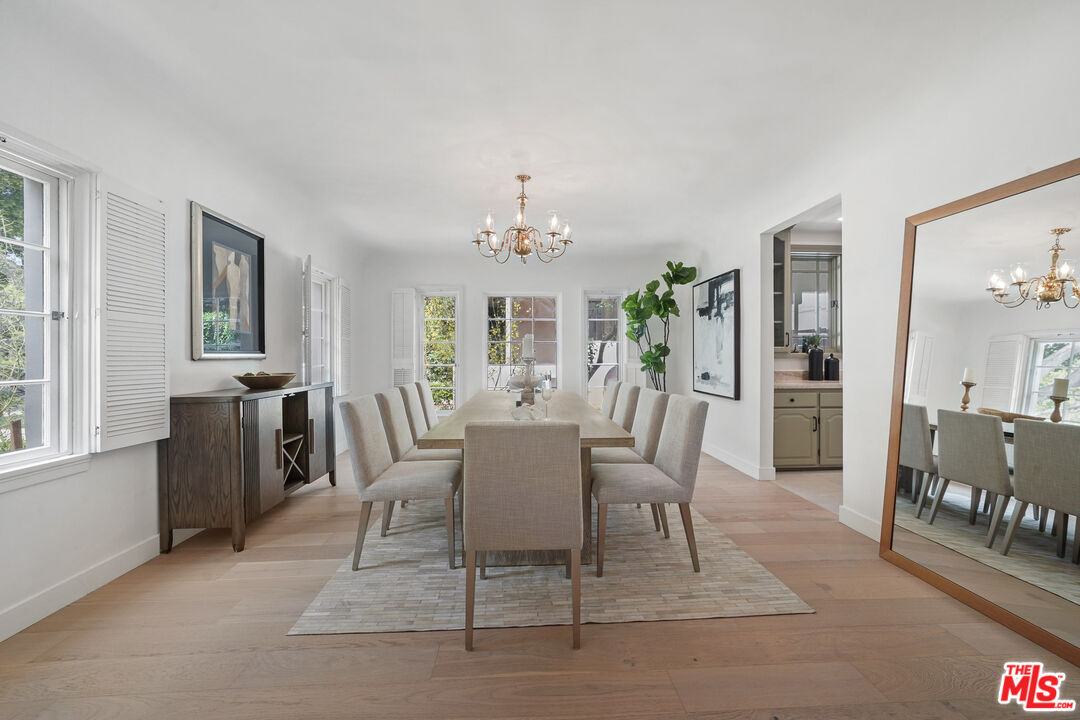 Perfect Location in The Flats