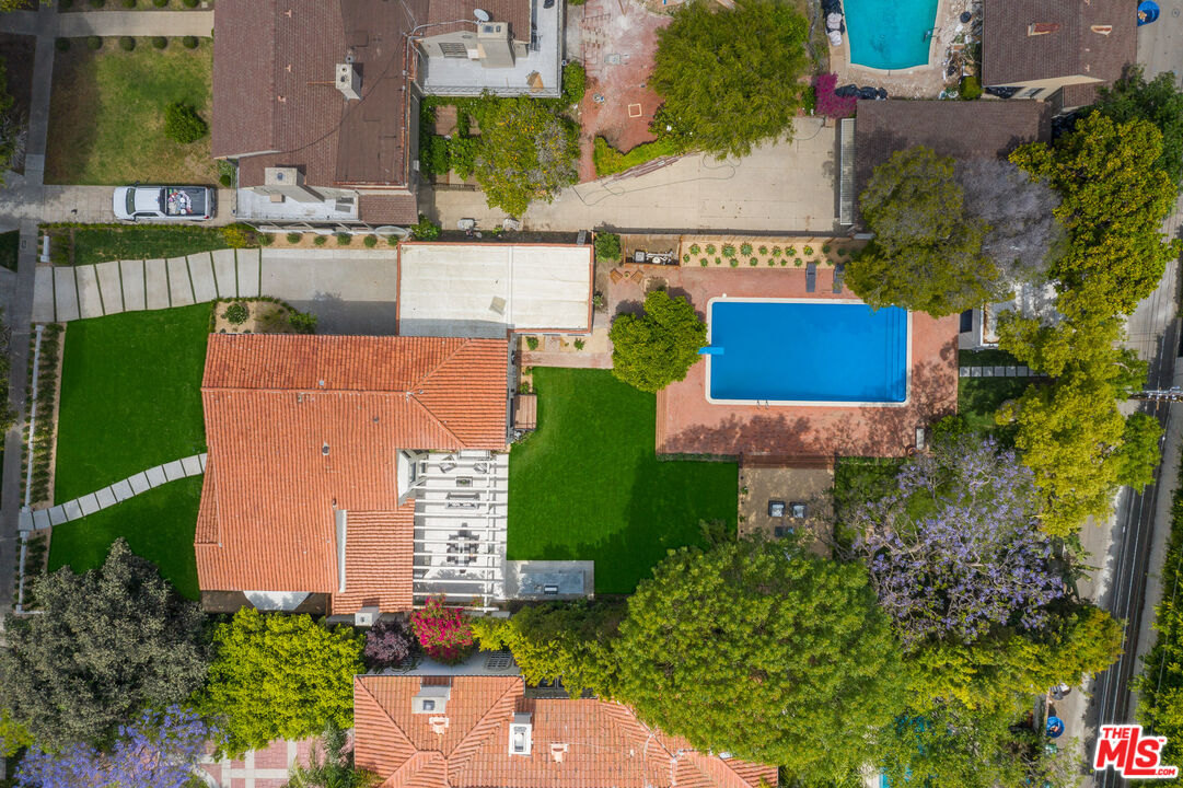 Perfect Location in The Flats