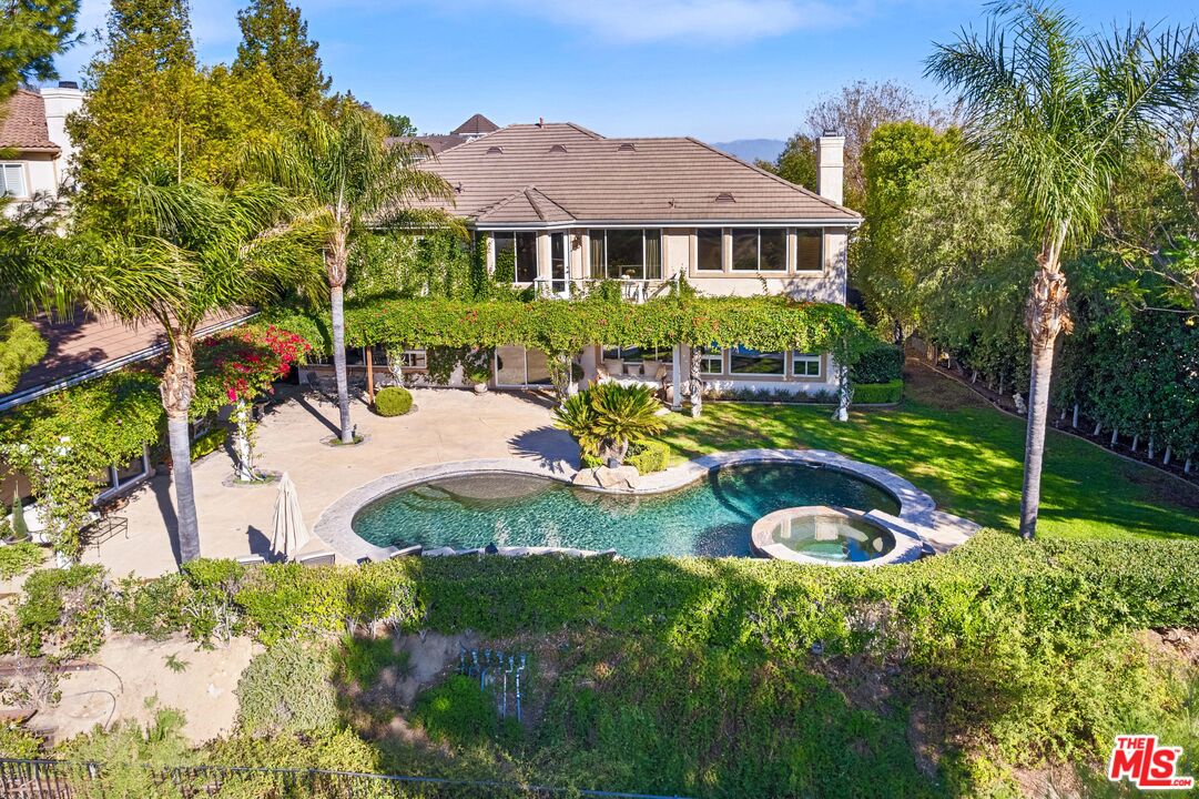 contemporary Mediterranean estate