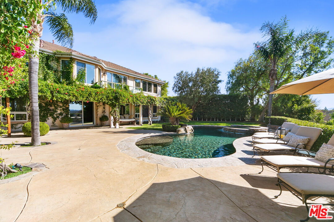 contemporary Mediterranean estate
