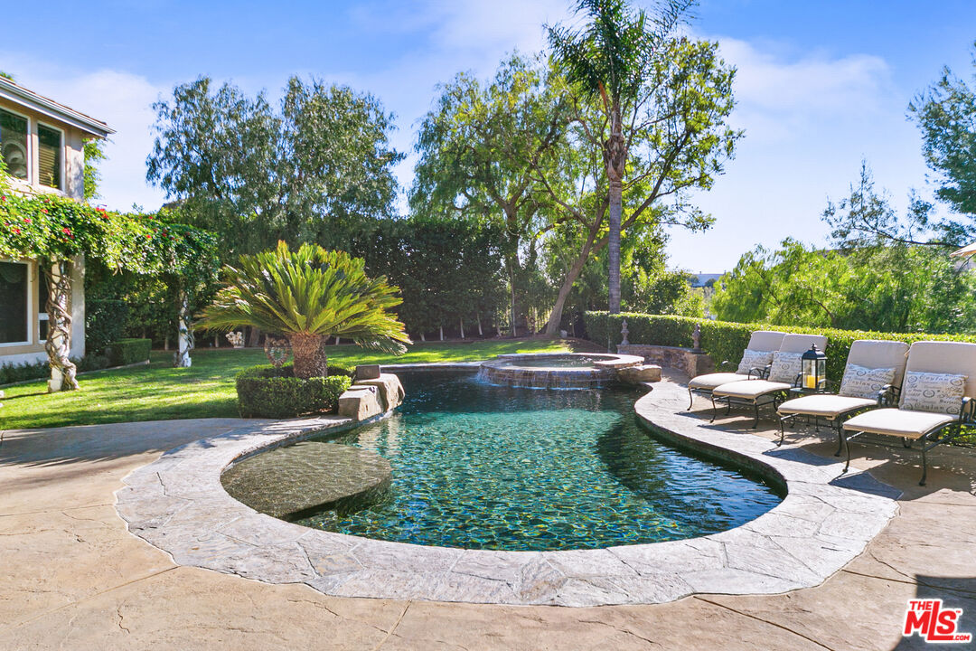 contemporary Mediterranean estate