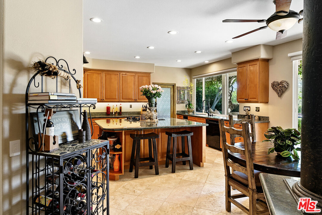 contemporary Mediterranean estate