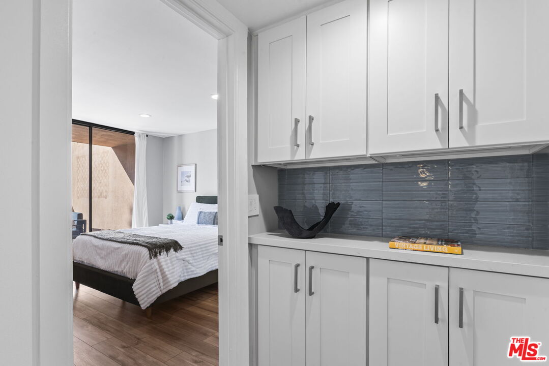 750 N Kings Rd Unit: 124