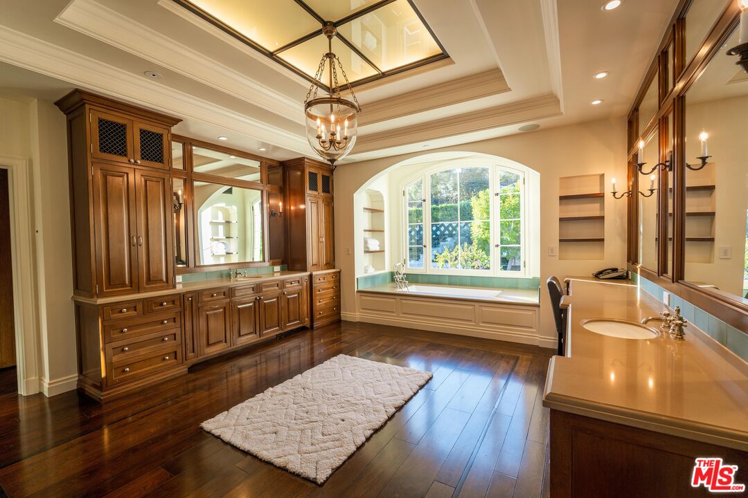 Perched in the premier palisades riviera