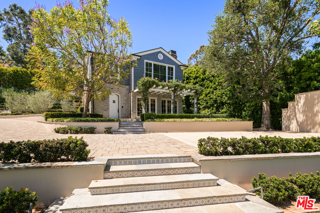 Perched in the premier palisades riviera