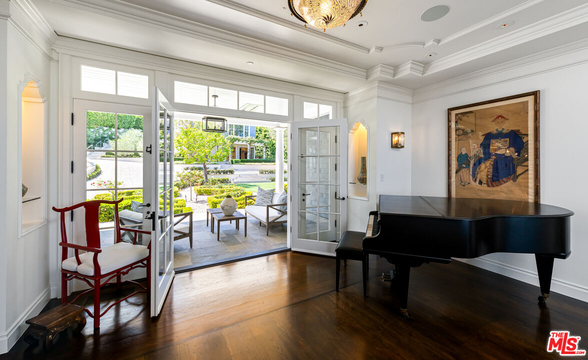 Perched in the premier palisades riviera