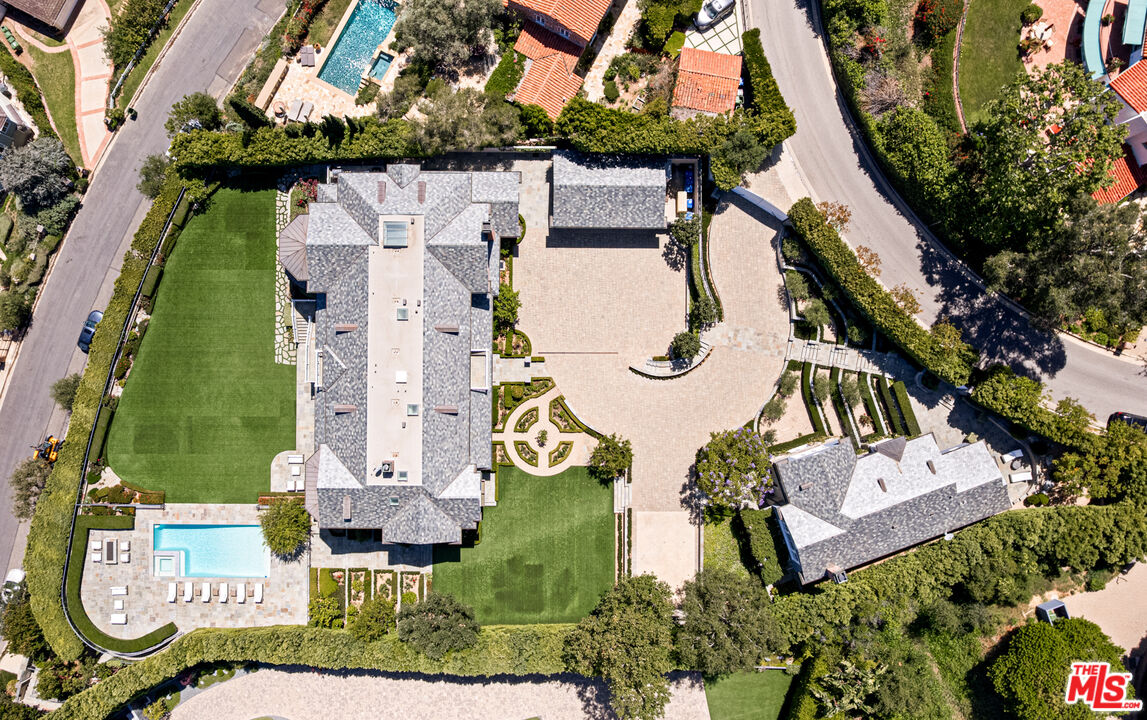 Perched in the premier palisades riviera