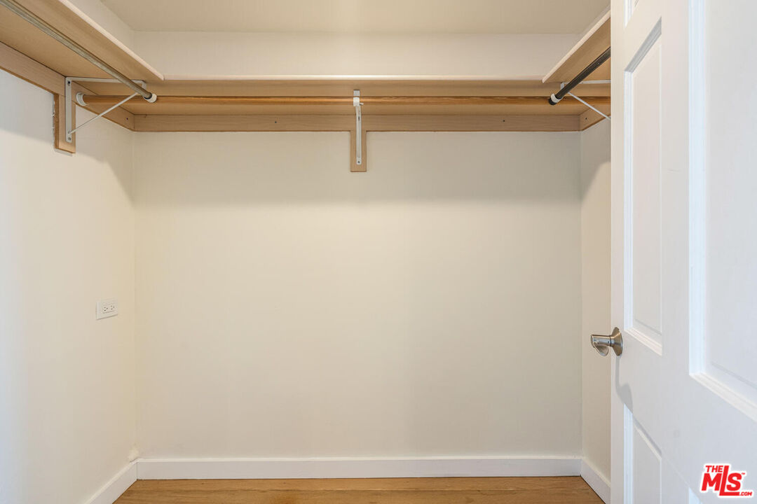 10501 Wilshire Blvd Unit: 1701