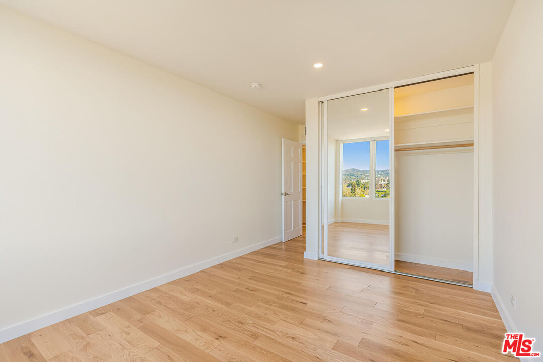 10501 Wilshire Blvd Unit: 1701