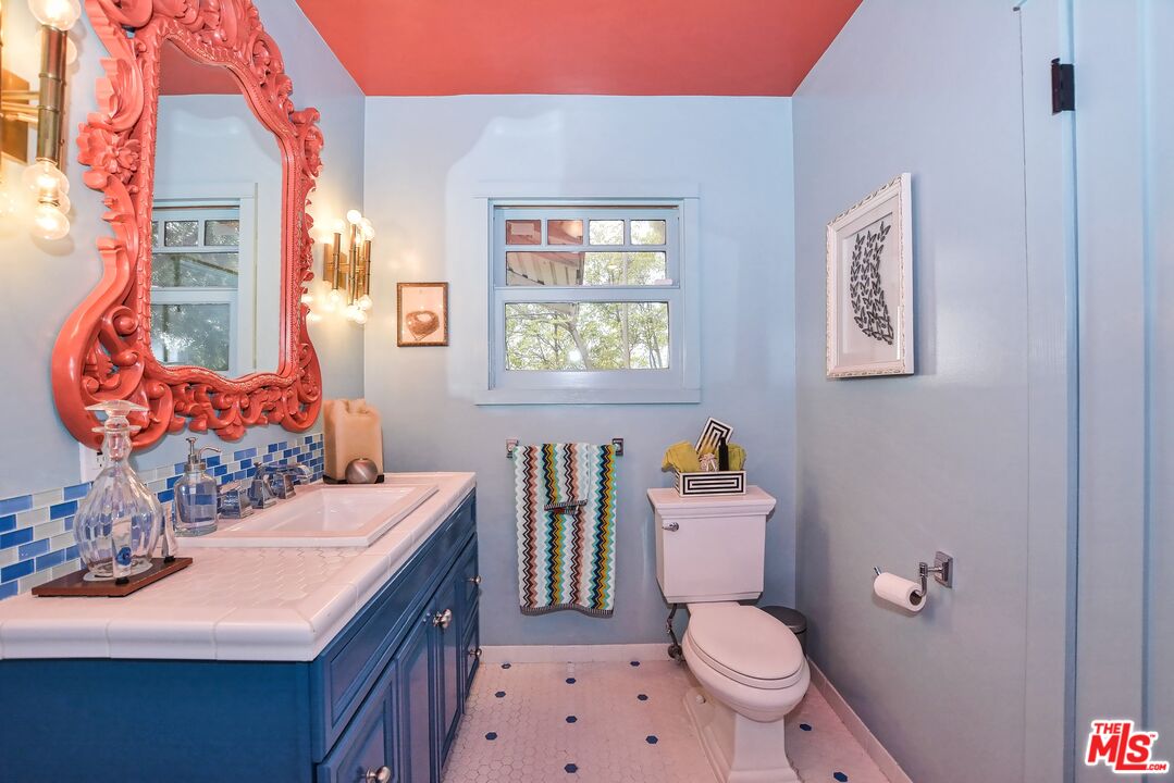 Beachwood Canyon Craftsman