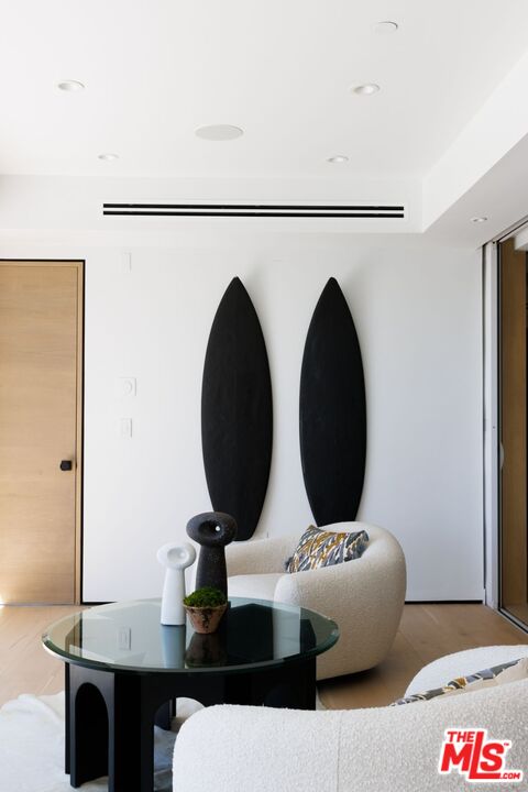 An extraordinary promontory in Malibu Park