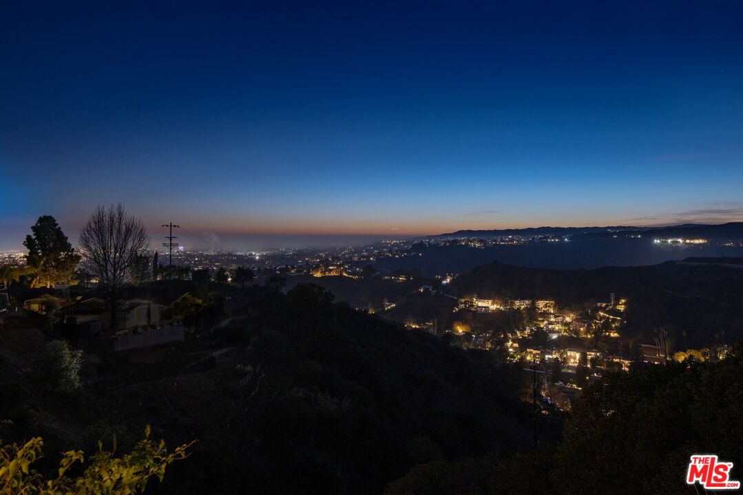 head-on ocean-view Trousdale residence
