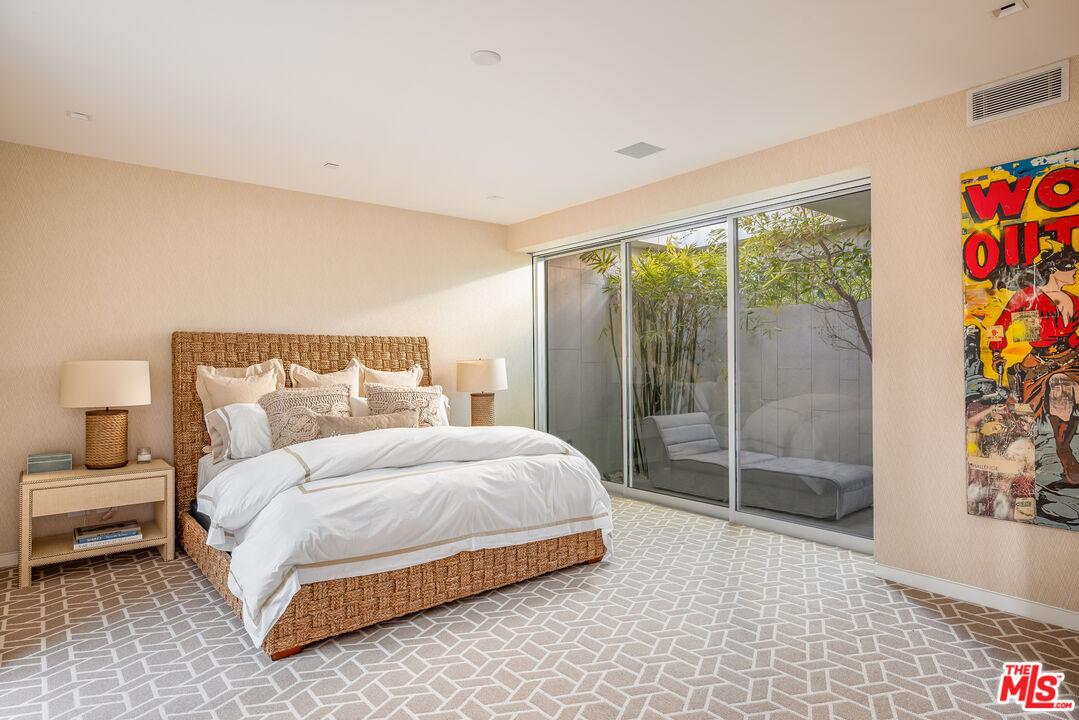 head-on ocean-view Trousdale residence