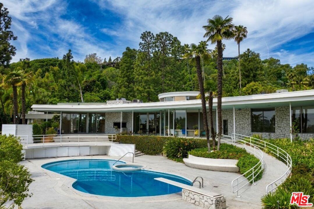 A rare Trousdale mid-century