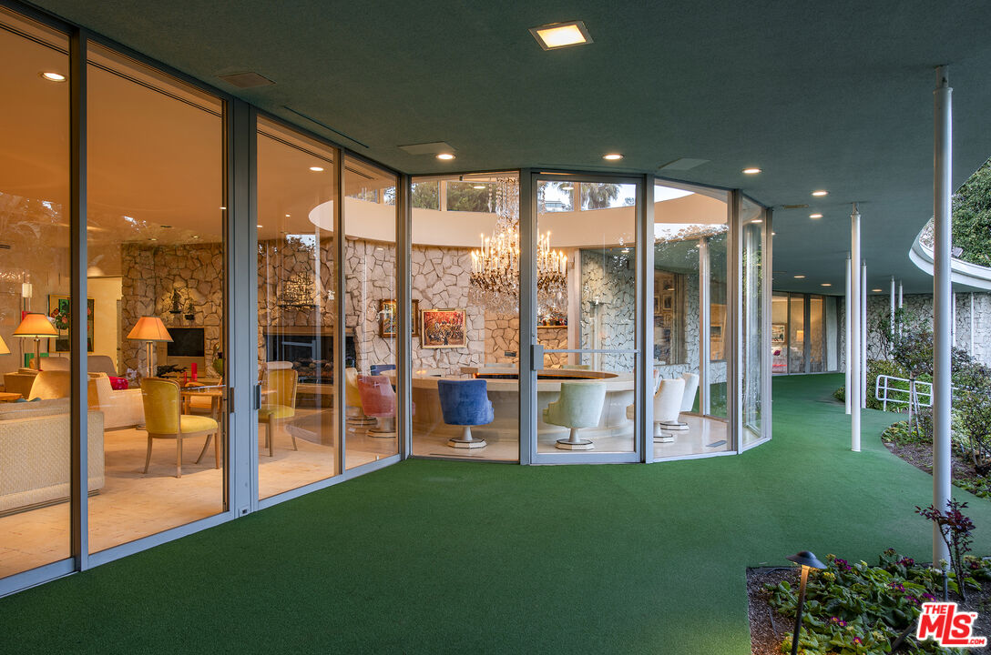 A rare Trousdale mid-century