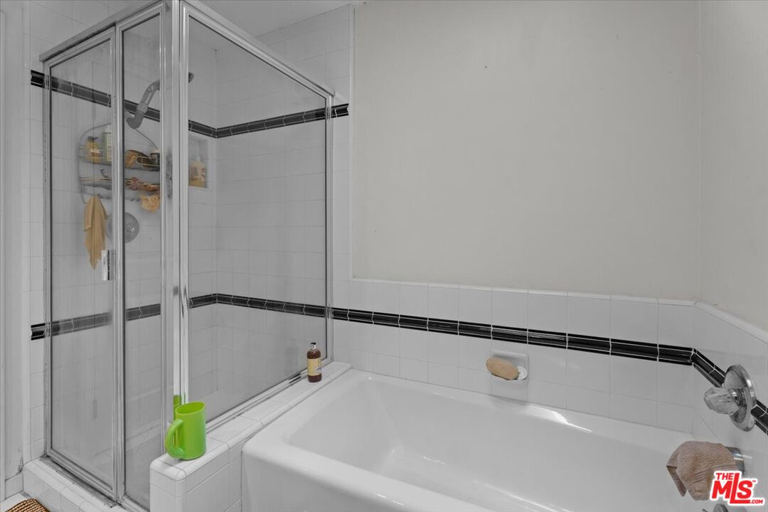 a rare End-unit townhouse