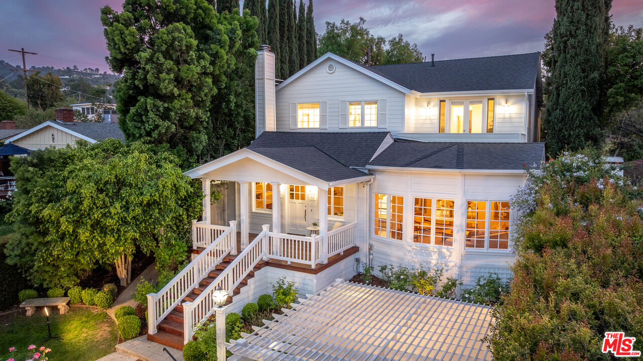 Montecito meets Sherman Oaks