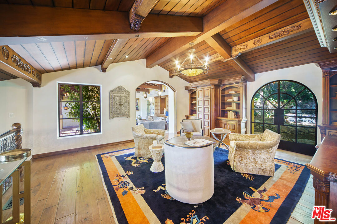 city light views & old hollywood glamour