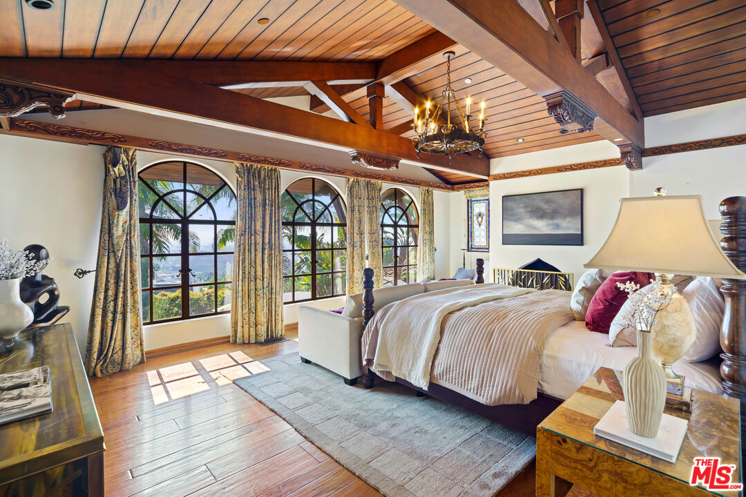 city light views & old hollywood glamour